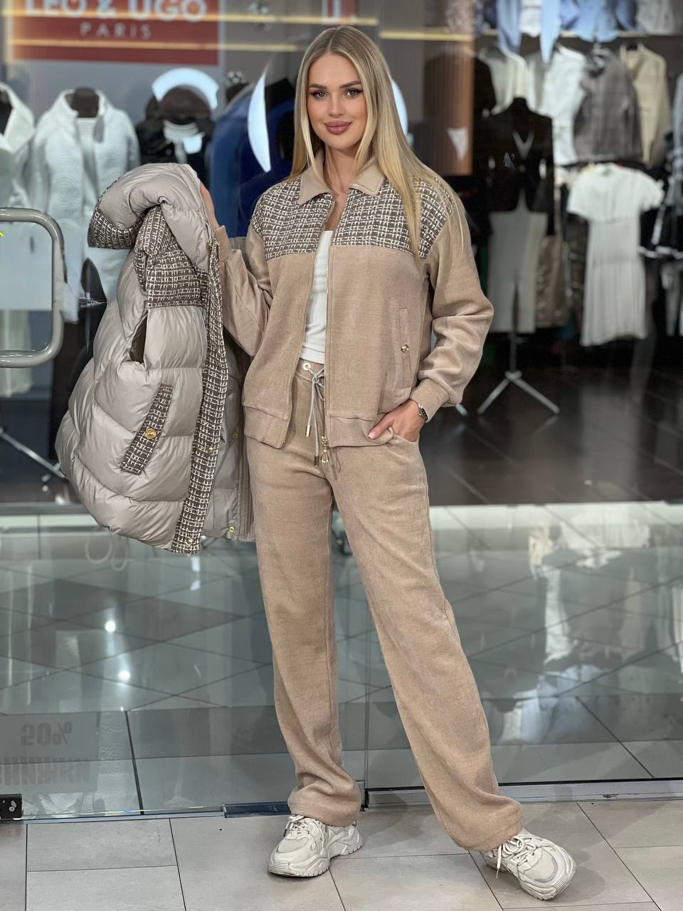 Traje de tres piezas con chaleco