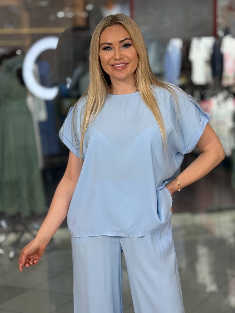 Conjunto Italia de dos piezas con camiseta.