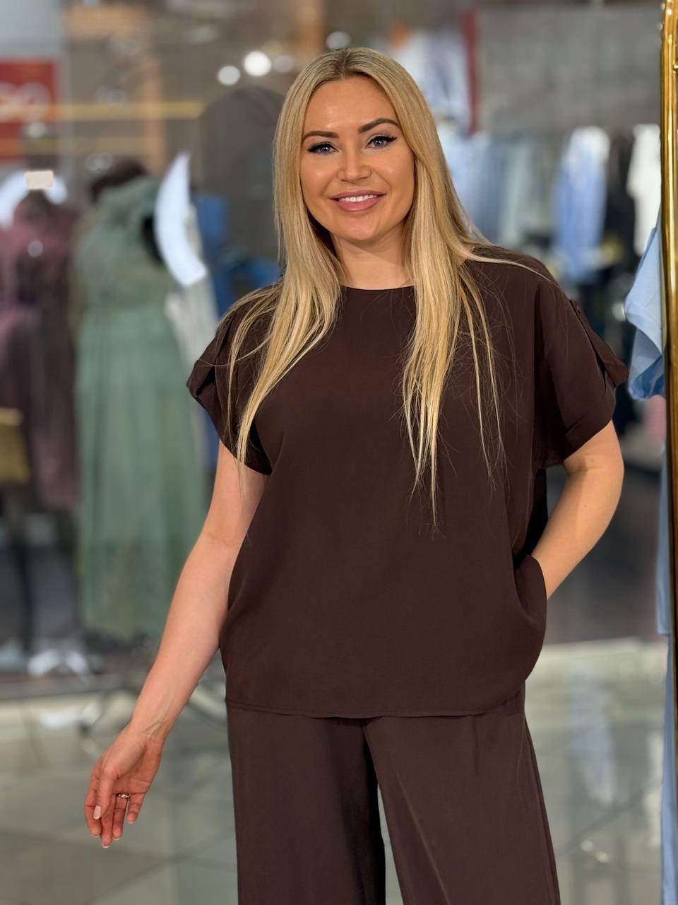 Conjunto Italia de dos piezas con camiseta.