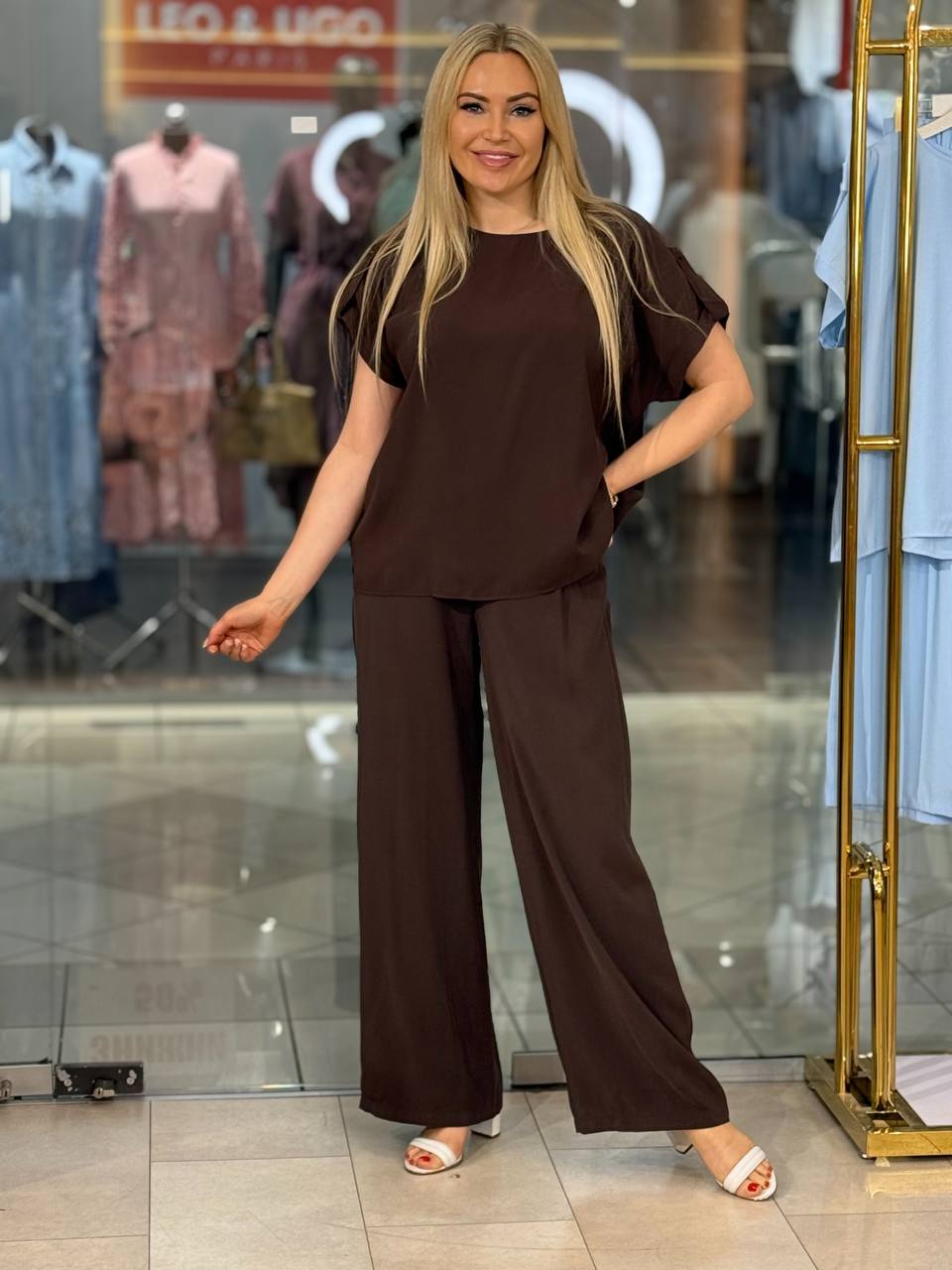 Conjunto Italia de dos piezas con camiseta.