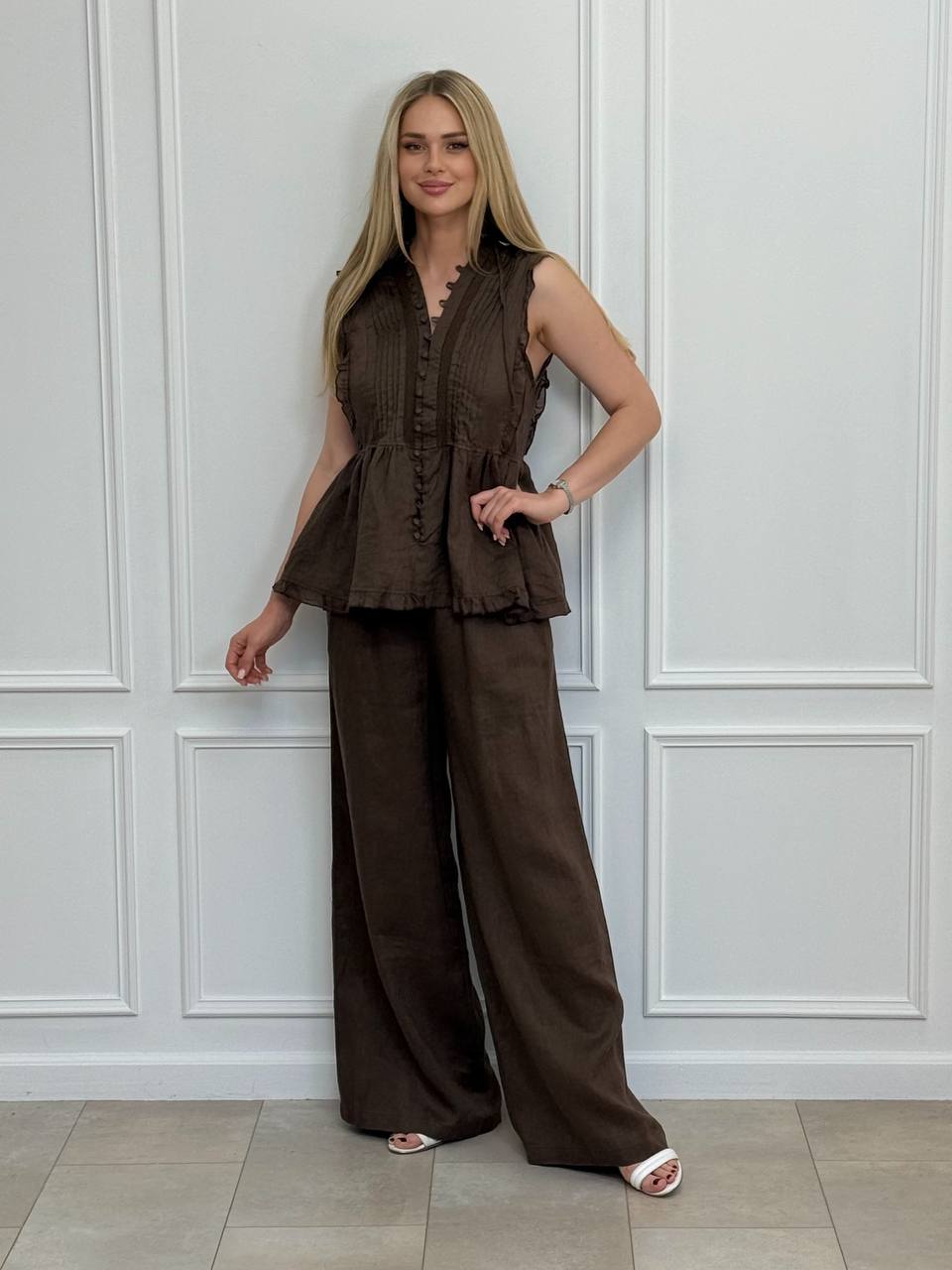 Conjunto de lino con espalda abierta