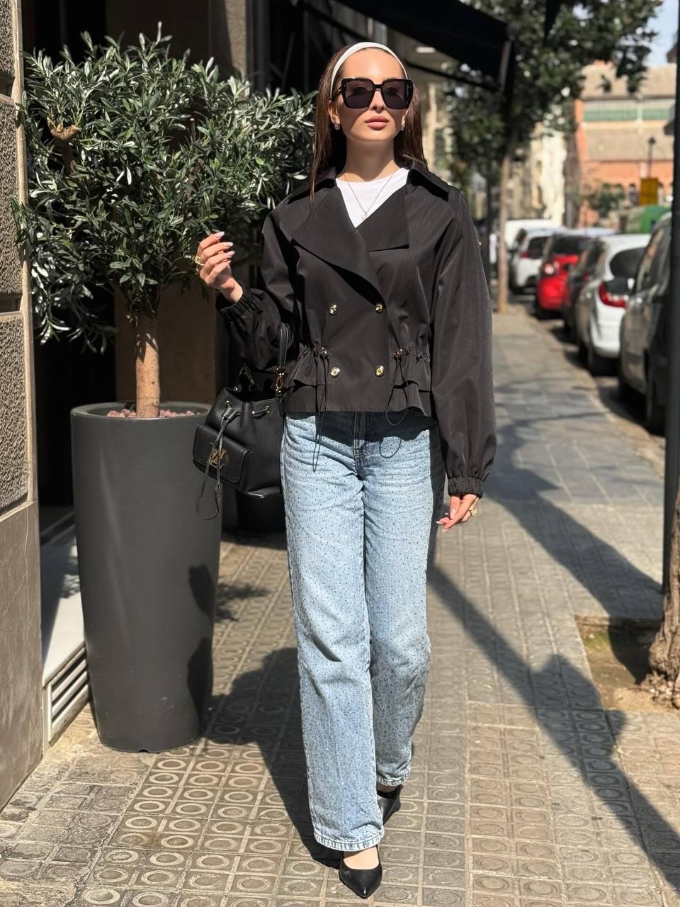 Bomber con cuello fruncido.