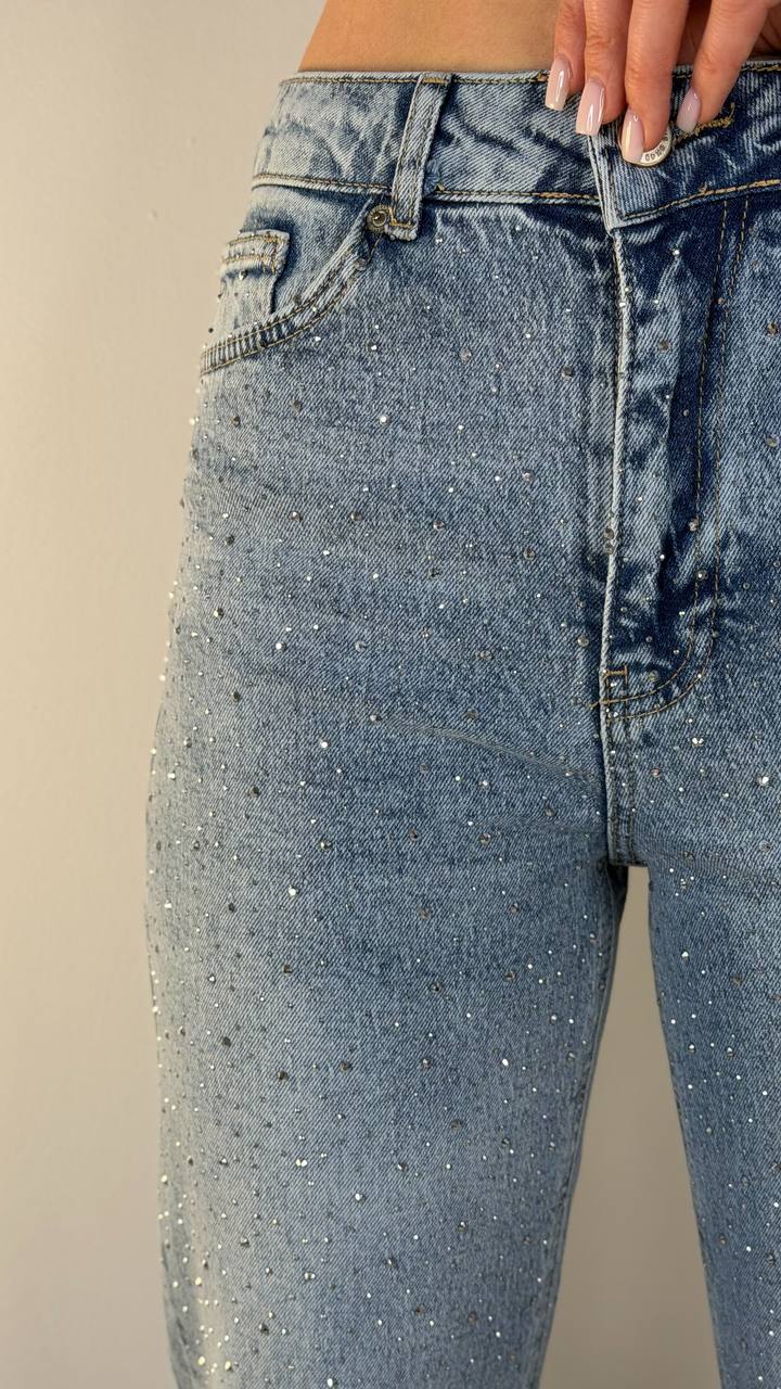 Jeans con strass
