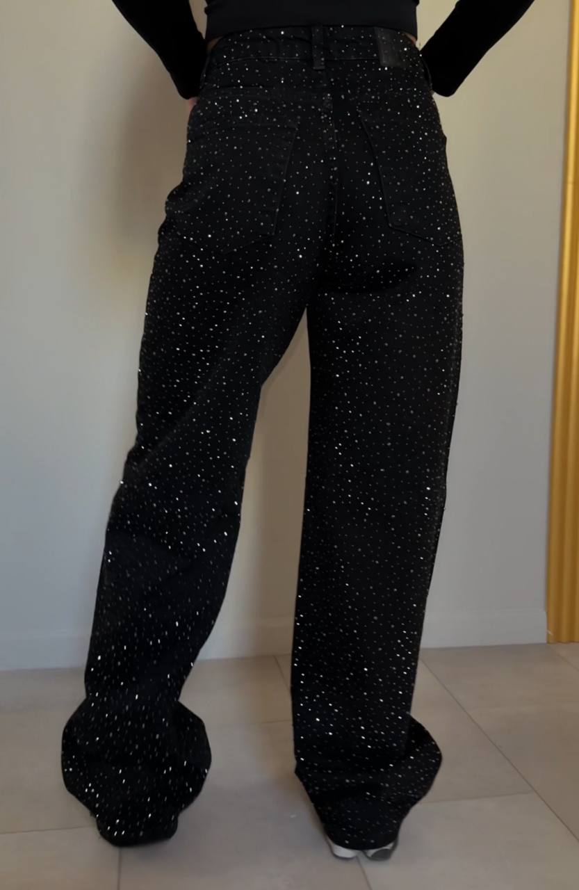 Jeans con pedrería en ambos lados