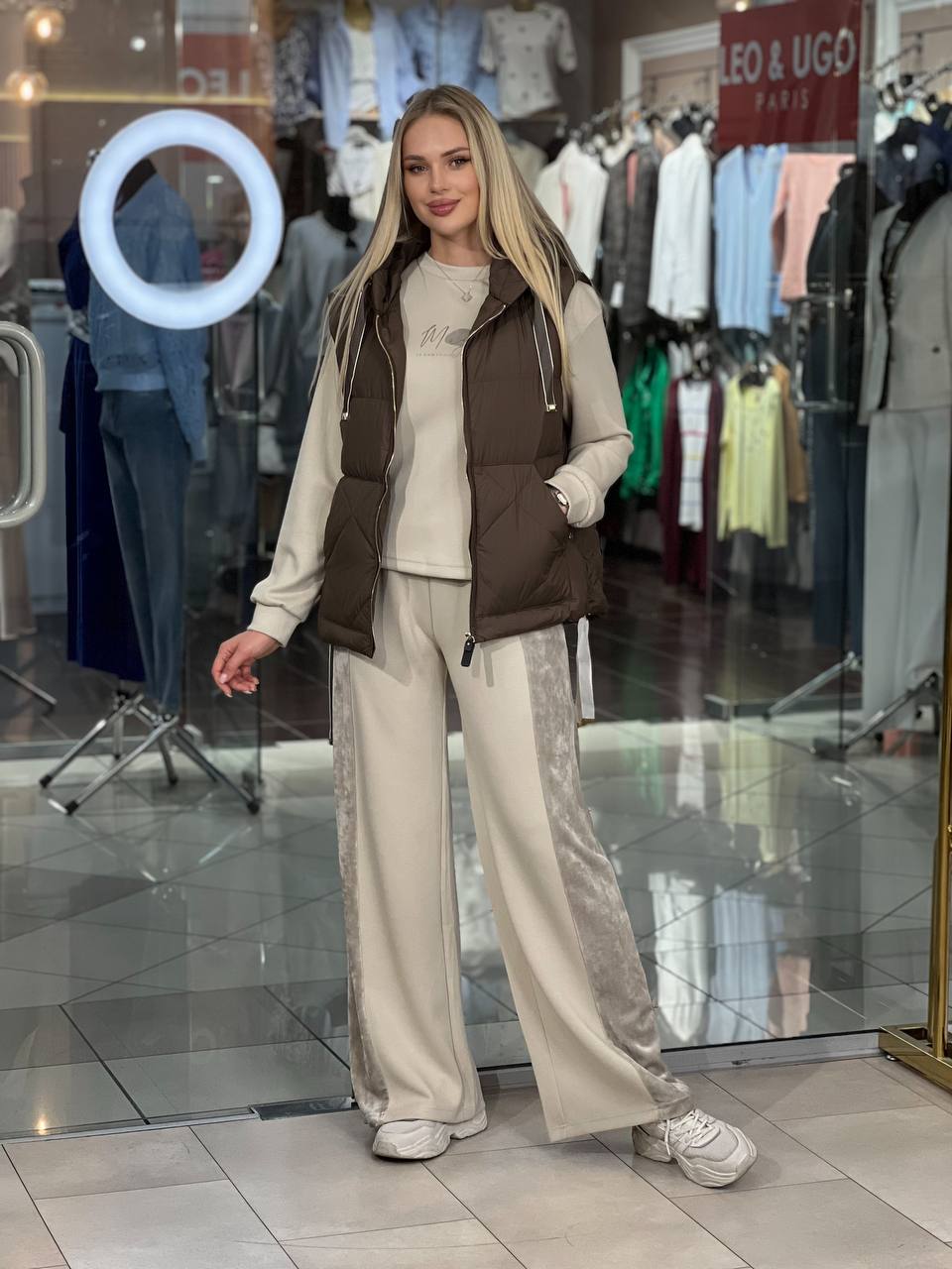 Trajes de tres piezas con chaqueta