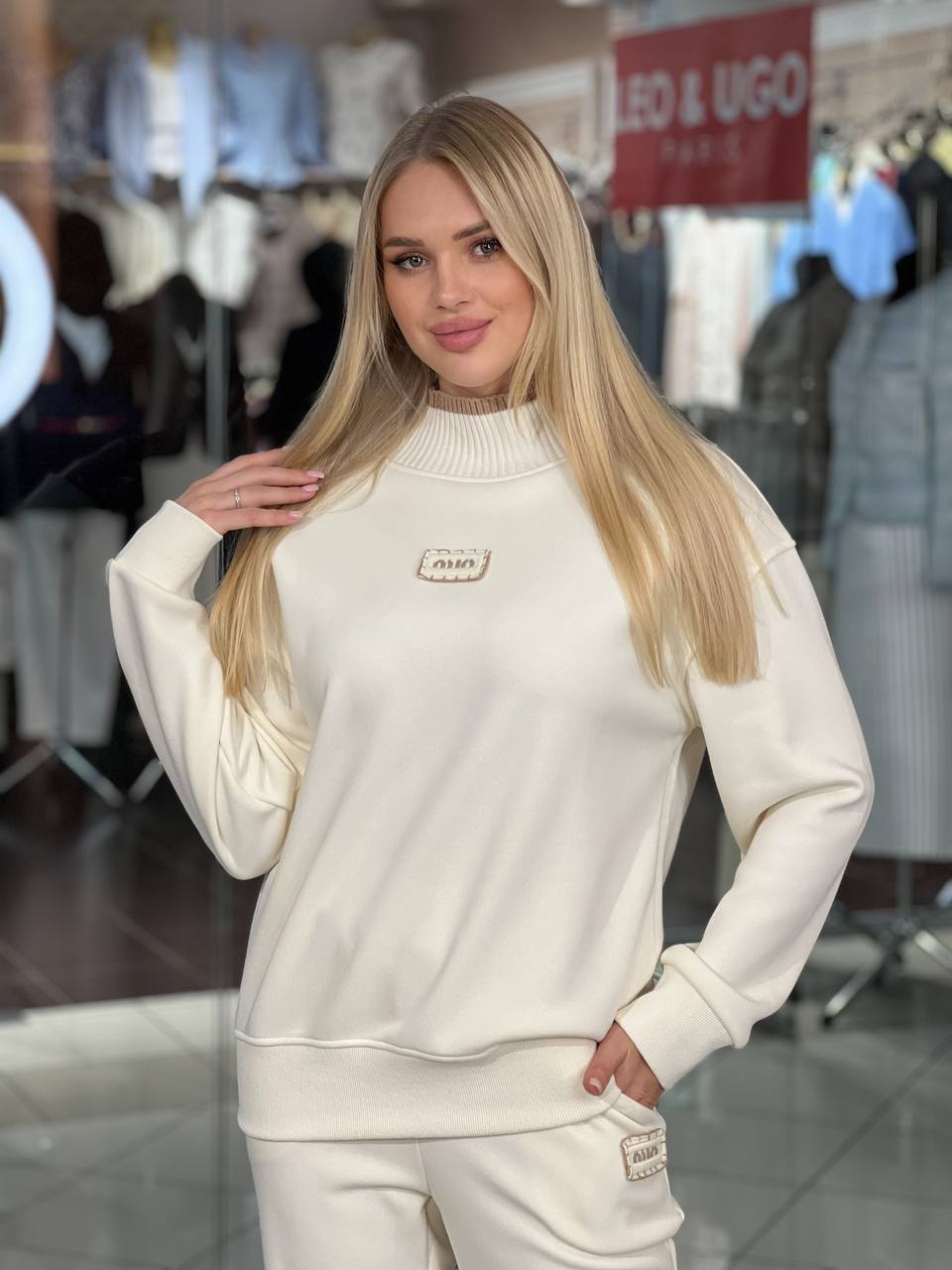 Traje con cuello en rubchik