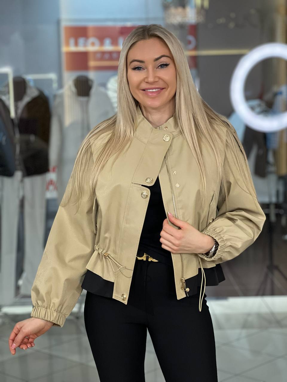 Bomber jacket with buttons