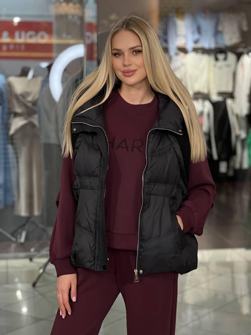 Conjunto de tres piezas con chaleco