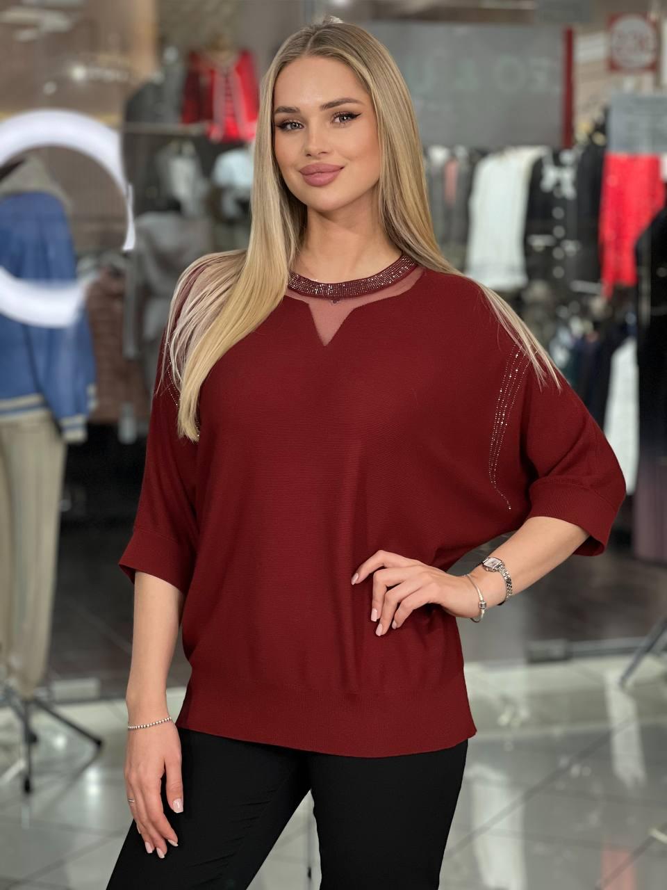 camisa corta con decoracion pedreria